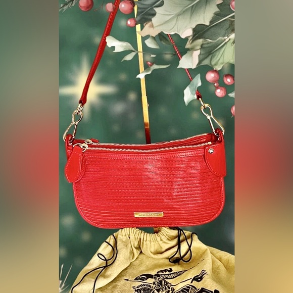BURBERRY Red Leather Made in Italy Shoulder Bag Mint Condition - Picture 7 of 16